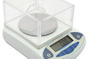 imagen de balanza de laboratorio / laboratory balance image