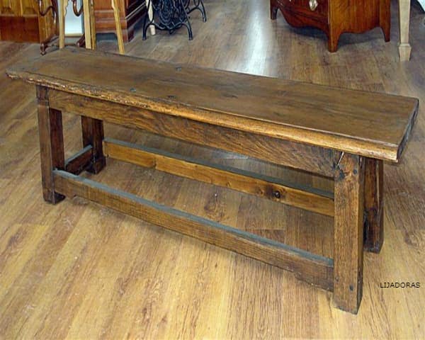IMAGEN DE BANCOS DE MADERA RUSTICOS / RUSTIC WOODEN BENCHES IMAGE